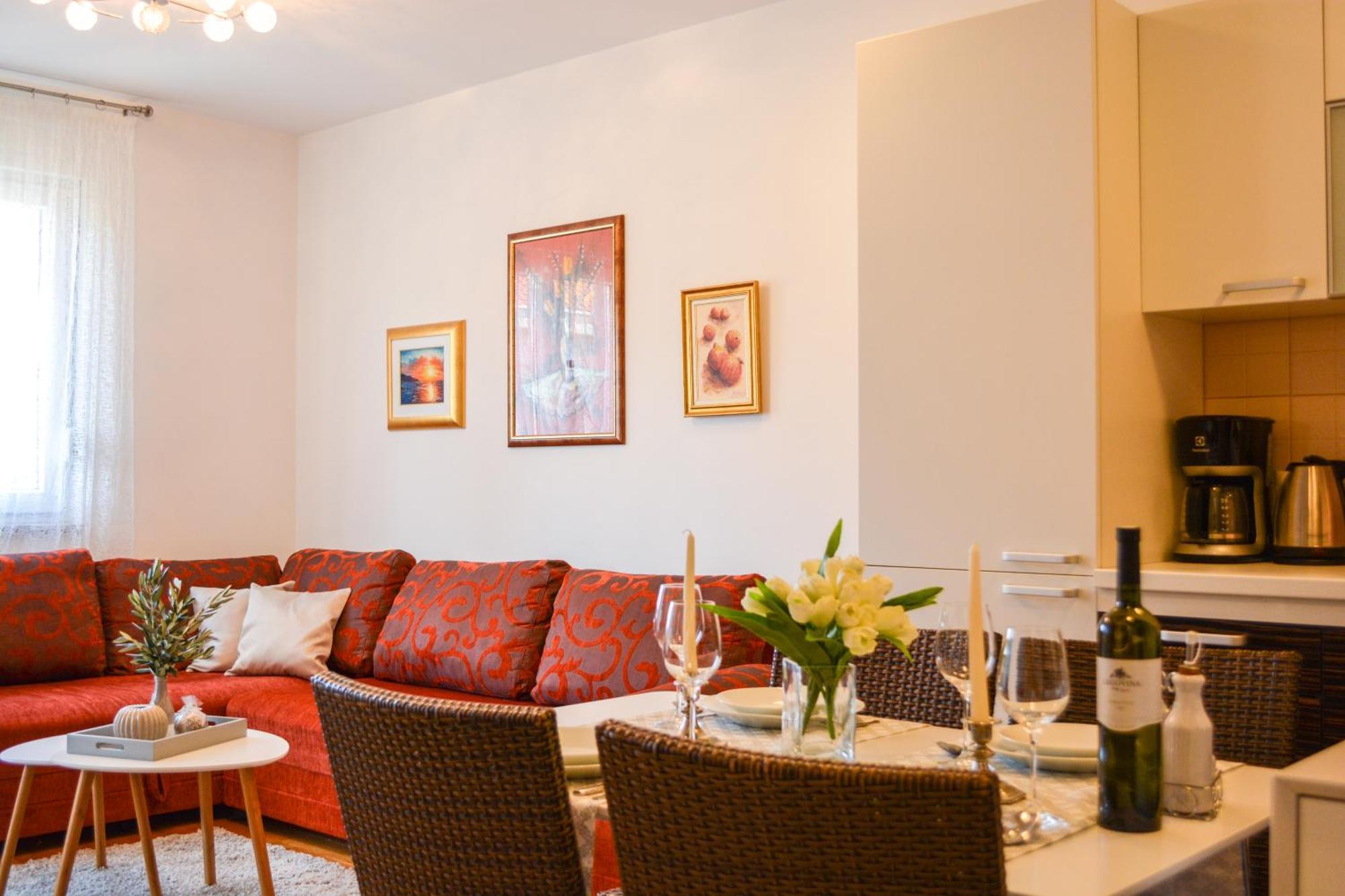 מאקרסקה Apartment Sopta מראה חיצוני תמונה